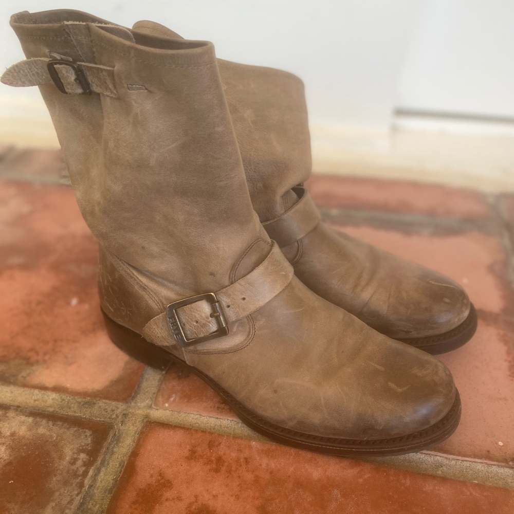 FRYE Veronica Bootie Size 10 Gray / Brown
